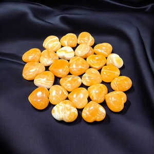 หินอาเกตทรงหัวใจขัดเงา สีส้มขาว พลอยธรรมชาติ แกะสลักด้วยมือ สำหรับตกแต่งวันวาเลนไทน์ ของสะสมจากธรรมชาติ จำนวนมาก - Product Image 5
