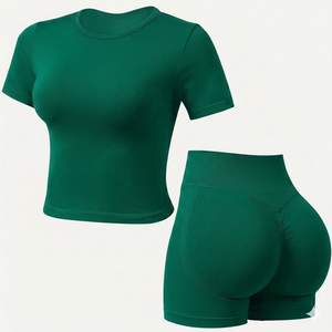 Ensemble de yoga sans couture vert de haute qualité pour femmes, haut court à manches courtes et short taille haute froncé, tenue de sport et de fitness pour la gym - Product Image 1