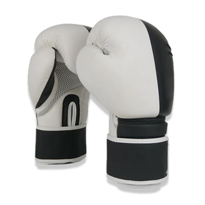 Gants de boxe en cuir écologiques, respirants, durables, à séchage rapide, avec logo personnalisé, compatibles écran tactile, toutes saisons, directement de l'usine. - Product Image 2