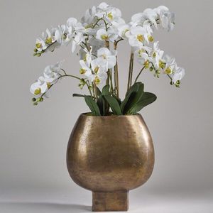 Pot de fleurs en métal noir Homesake avec design martelé au meilleur prix - Product Image 2