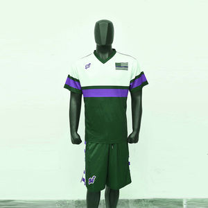 Ensemble deux pièces de qualité supérieure entièrement personnalisable pour homme, décontracté, respirant, séchage rapide, en toile de coton, t-shirt court - Product Image 3