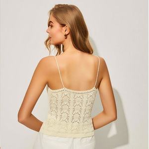 เสื้อกล้ามครอปแฟชั่นสำหรับผู้หญิง ทำจากโพลีเอสเตอร์รีไซเคิล พิมพ์ลายจุดแบบเบิร์นเอาท์ ทรงฮอลเตอร์ ไม่มีแขน ดีไซน์ทันสมัย - Product Image 5