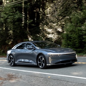รถยนต์หรู Good Choice Lucid Air Sapphire เบาะนั่งสบาย ขับขี่นุ่มนวล สมรรถนะแข็งแกร่ง และดีไซน์ทันสมัย - Product Image 6