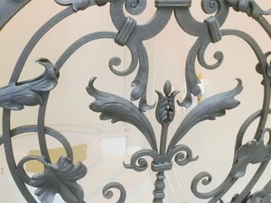 European-style Iron Stair Railing <b>Flooring</b> Mounted Decorative Handrail Rust Resistant 3-Year Warranty KHP Brand for Hotels - Product Image 6