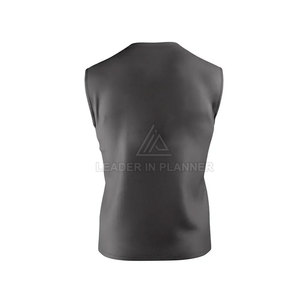 Vêtements de sport de haute qualité, uniforme 7V7, design de logo personnalisé, respirant, service OEM pour hommes adultes à prix raisonnable - Product Image 4