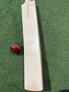 Elite Player English Willow Full Size Durable Light <b>Weight</b> Cricket Bat for Hard <b>Ball</b> Tournament Ready Balance - Product Image 3