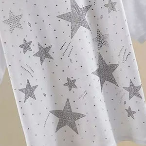 Camiseta de hombre con pedrería, estilo moderno y personalizado, OEM, con cristales brillantes, estilo urbano, informal, de algodón, para fiestas, fabricante de moda. - Product Image 6