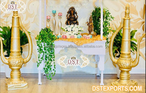 Décoration de scène pour réception de mariage marocaine, scène de mariage contemporaine à thème blanc à Toronto, scène de cérémonie de mariage tendance - Product Image 3
