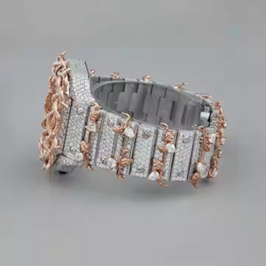 Montre de luxe en acier inoxydable avec bracelet en diamant Moissanite VVS, mouvement à quartz ETA, boîtier carré, fermoir caché à bouton-poussoir, affichage analogique - Product Image 3