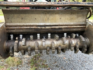 Mini-chargeuse sur chenilles d'occasion TL12R2 avec moteur diesel Kubota certifié EPA, pompe de boîte de vitesses et roulement, 100 % prête à l'emploi - Product Image 5