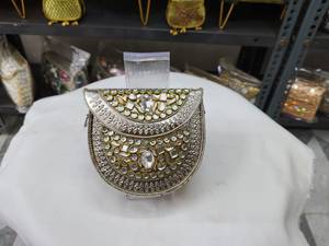 FAIZA CRAFT Handmade Metal <b>Silver</b> <b>Clutch</b> Bag Custom Color Modern Classic Wedding Home Decor Zipper Closure - Product Image 4