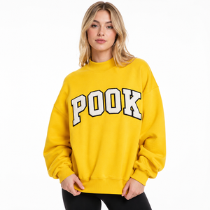 Sudadera amarilla personalizada para mujer, de cuello simulado, holgada, de felpa, con bordado de chenilla, OEM ODM, con letras griegas - Product Image 1