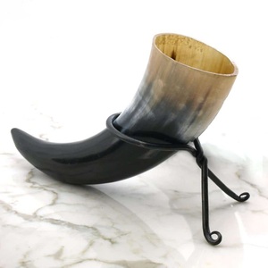 Matériel naturel et organique poli, écologique, pour la décoration intérieure : Vase en corne, abreuvoir pour animaux, corne de Viking, objets décoratifs en forme d'étoile, artisanat - Product Image 5