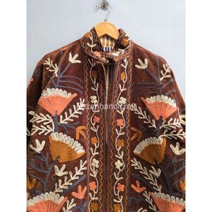 เสื้อเบลเซอร์กำมะหยี่ปักลายดอกไม้สำหรับผู้หญิง คอจีน แขนยาว เหมาะสำหรับใส่ในฤดูใบไม้ร่วง ของขวัญ - Product Image 2