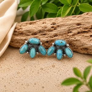 Pendientes de Plata con Turquesa Mohave Kingman, Joyería de Turquesa Hecha a Mano, Pendientes Boho del Suroeste para Mujer, Regalo - Product Image 5