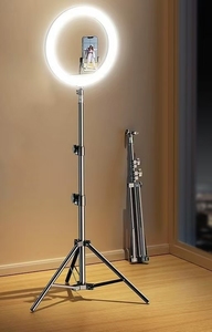 Soporte Portátil para Transmisión en Vivo de 0.55-2.1M con Longitud Retráctil - Product Image 1
