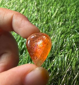 Vente en gros de pierres naturelles GOLDEN SUNStone USA, Lepidolite violette, cristal de forme libre pour la décoration et la méditation - Product Image 1