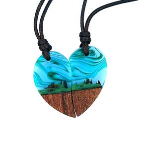 Collier Pendentif Pendule Reiki en Bois et Résine, Style Bohème, Fait Main Unique - Product Image 4