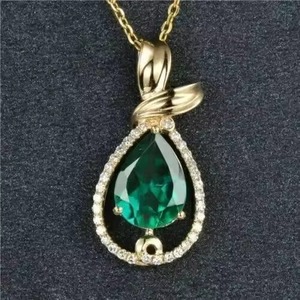 Collar de Plata 925 Bañado en Oro con Diamantes y Esmeralda en Forma de Lágrima, Colgante con Halo de Diamantes, Joyería de Piedra de Nacimiento de Mayo, Collar Delicado - Product Image 5
