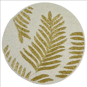 Handcrafted Beaded Round Placemat Beaded Design Placemat by Saro Lifestyle Shamrock Coquette Bow Placemat <b>table</b> <b>mat</b> or placemat - Product Image 2