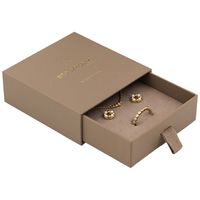 Boîte à bijoux de luxe personnalisée avec papier spécial brun, logo en feuille d'or, insert en velours et tirette en ruban