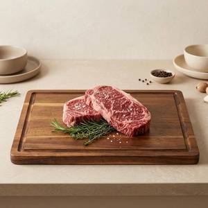 <b>Wooden</b> Rectangle Chopping Block 0.4 Cm Thick Eco-Friendly Anti Slip Dishwasher Safe for Kitchen Use Single <b>Piece</b> Package - Product Image 3