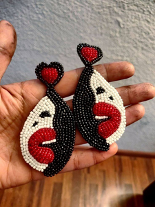 Boucles d'oreilles multicolores en perles de rocaille brodées à la main, bijoux fantaisie pour femmes, par MD HANDICRAFTS - Product Image 4