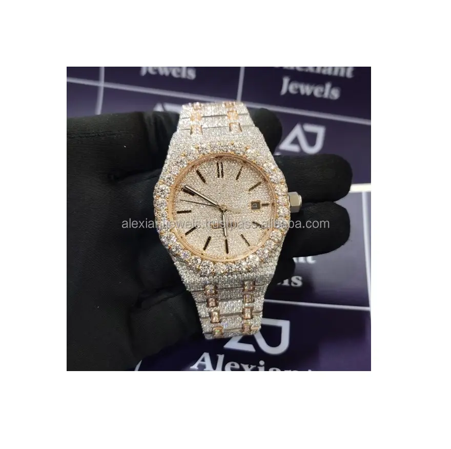 Nuevo diseño Hiphop Bling Iced Out VVS Clarity Moissanite Diamond Studded Relojes analógicos de acero inoxidable de exportador indio