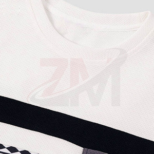 เสื้อยืดคอกลมแขนสั้นสีขาวสำหรับผู้ชายไซส์ใหญ่ ระบายอากาศได้ดี ลายเรขาคณิต ผ้าฝ้ายถัก สวมใส่สบาย ทรงปกติ - Product Image 3