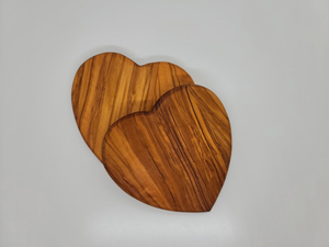 Sous-verres en bois en forme de cœur / Planches de service / Ensemble de 4 à 6 pièces / Personnalisé / Cadeau de pendaison de crémaillère - Product Image 1