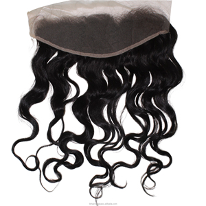 Inspiré de l'élégance, le lace frontal HD Baby Curly présente des cheveux humains véritables avec des boucles douces, une densité naturelle et un confort optimal. - Product Image 3