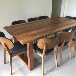 Ensemble de salle à manger en bois massif pour 6 à 8 personnes, grand mobilier en bois moderne, ensemble de salle à manger contemporain et durable pour la famille - Product Image 1