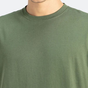 T-shirt pour homme à manches courtes vert olive, col rond, coupe classique, jersey décontracté, 100% coton, couleur unie, design simple - Product Image 6