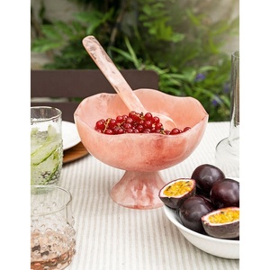 Colección Artesanal: Frutero de Resina Rosa Ecológico, Moderno y de Lujo con Cuchara y Tazones Pequeños para Fiestas - Product Image 2
