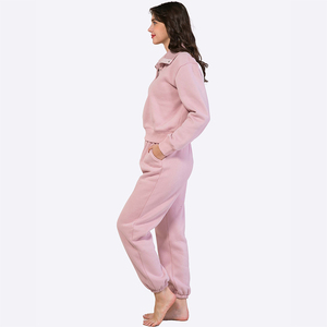 Nouveautés Tendances Mode Qualité Supérieure Ensemble Court 2 Pièces Femme : Crop Top Uni à Épaules Tombantes et Short de Sport 2026 - Product Image 3