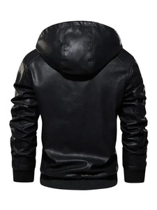 เสื้อแจ็คเก็ตหนังมีฮู้ดสีดำสำหรับผู้ชายแบรนด์เคลียร์มอนต์ - Product Image 2