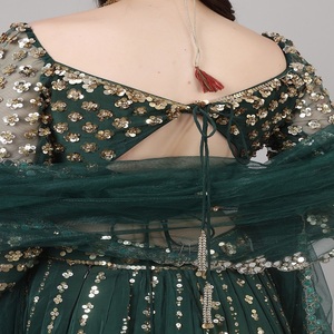 Lehenga choli de diseñador para mujer Royal Glam Fashion, color verde con lentejuelas, perlas, espejos y trabajo de hilo. - Product Image 5
