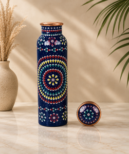 Bouteille d'eau en cuivre pur à imprimé léopard de qualité supérieure pour les bienfaits ayurvédiques, fabriquée à la main, étanche, gourde de sport contemporaine - Product Image 6