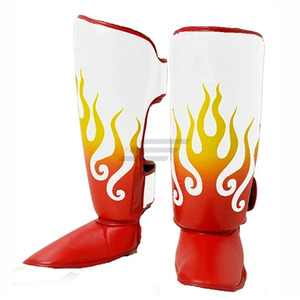 Espinilleras de Boxeo de Cuero Premium Personalizadas con Protección Profesional y Diseño Ligero para Entrenamiento de MMA y Kick Boxing - Product Image 3