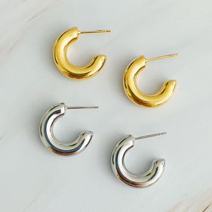 Orecchini a Cerchio Piccoli e Lucidi con Design Elegante e Traforato - Product Image 3