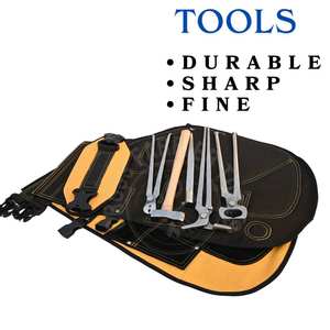 Kit d'outils de fermeur pour le ferrage avec tablier de fermeur, écarteur de sabots, extracteur de clous, extracteur de sabots et marteau antidérapant - Product Image 5