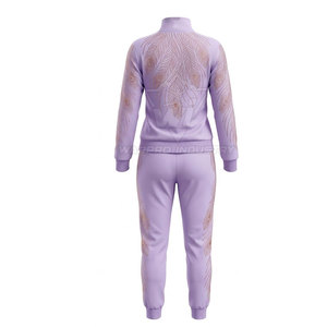 Conjunto Deportivo Urbano para Mujer con Chaqueta con Pedrería y Pantalones Jogger, Conjunto de Chaqueta Brillante y Pantalones Jogger - Product Image 3