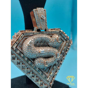 Pendentif en forme de lettre S de haute qualité pour hommes avec finition sertie de diamants - Product Image 2