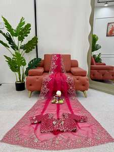 Sari de designer Bollywood en soie organza épaisse, longueur ras du sol, séchage rapide, broderie élégante de fils et de sequins, idéal pour les fêtes, mariages et occasions spéciales. - Product Image 5