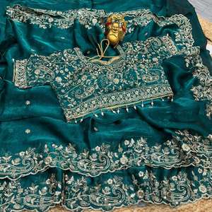 Sari traditionnel indien en satin Fandy de qualité supérieure avec broderie c pallu et travail au fil Zari argenté, bordure découpée - Product Image 4