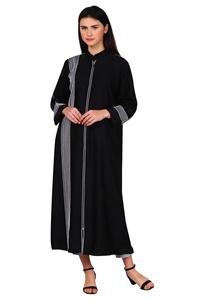 Abaya noire pour femmes, longueur maxi, coupe ample, manches trois quarts, motif géométrique, tenue modeste pour tous les jours, style Moyen-Orient, polyester - Product Image 4