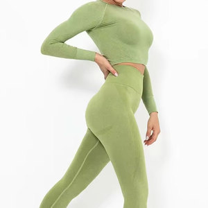Conjunto de Top Corto y Leggings de Yoga sin Costuras para Mujer, Color Verde Sólido, Cuello Redondo, Manga Larga, Cintura Alta, Ropa Deportiva para Yoga - Product Image 2