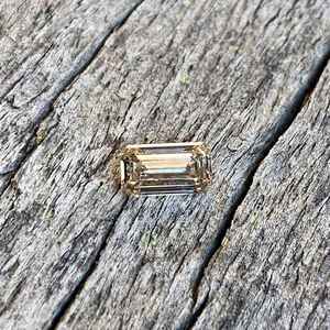 Diamant de laboratoire taille émeraude VVS fantaisie champagne, pierre libre, tendance, best-seller, pour la fabrication de bijoux, vente en gros directe usine - Product Image 2