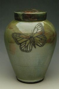 Home decor urn vintage style urn secure lid urn ornamental urn <b>memorial</b> tribute urn sympathy <b>gift</b> urn for ashes timeless urn - Product Image 3