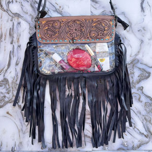 กระเป๋าหนังแท้ลายแกะสลักด้วยมือ รุ่นใหม่ล่าสุด ปี 2026 พร้อมพู่หนัง ดีไซน์โปร่งใสทันสมัย ใช้งานได้หลากหลาย เหมาะสำหรับผู้หญิง - Product Image 1